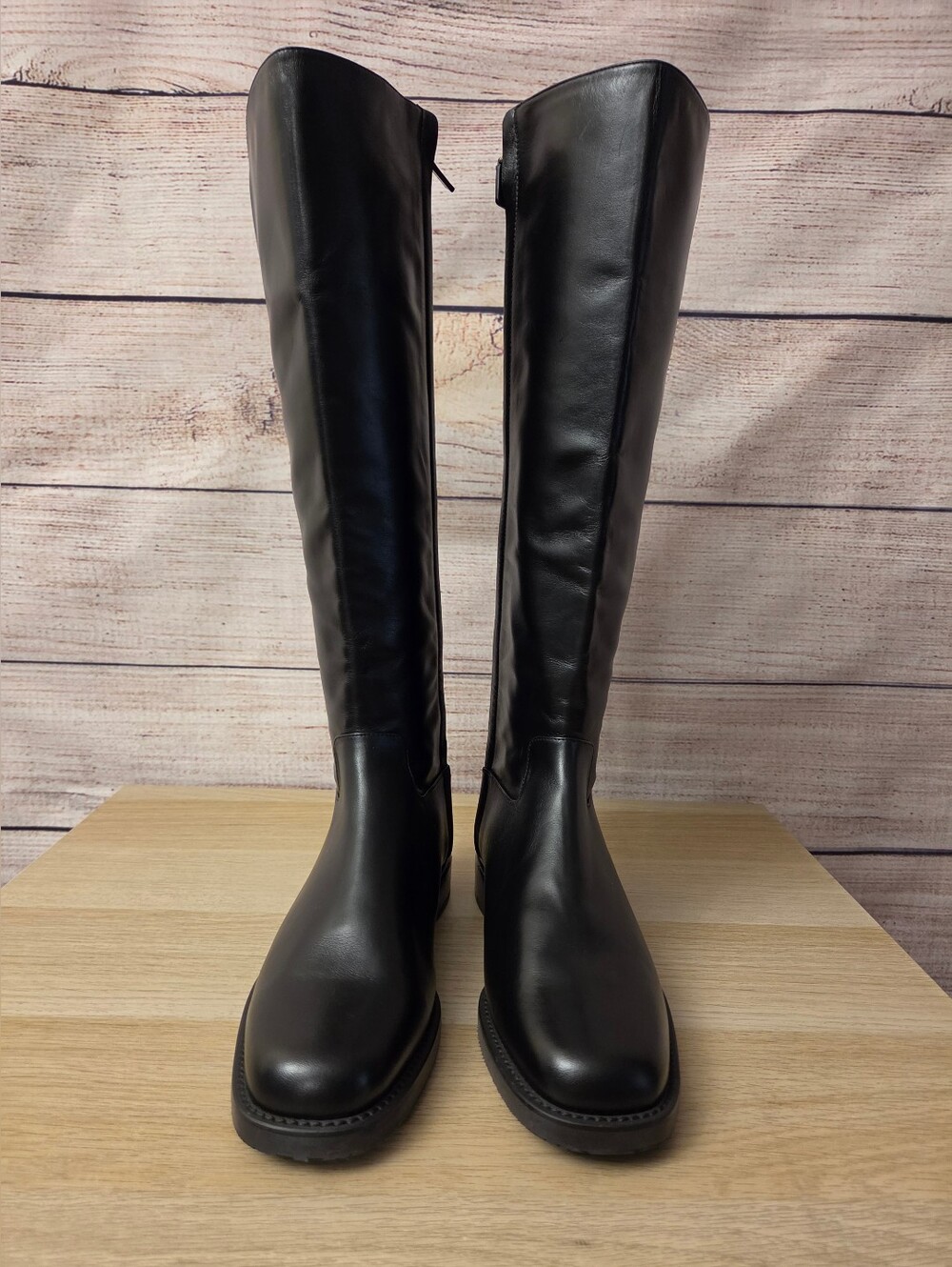Square Toe Riding Boot
Stuart Weitzman. - Picture 4 of 13